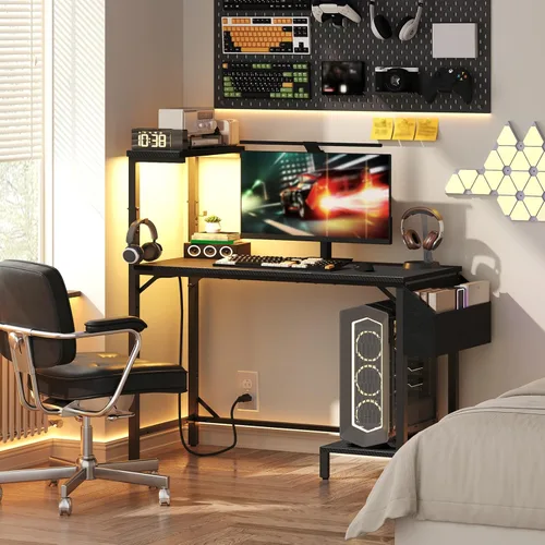 Vista 9 de MAHANCRIS Escritorio para videojuegos, escritorio de computadora con estación de carga y luz LED, escritorio pequeño para PC con bolsa