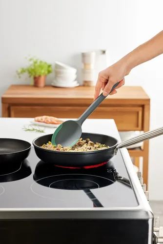 Vista 7 de Lékué Essential Cooking - Juego de herramientas (5 piezas), color gris con verde