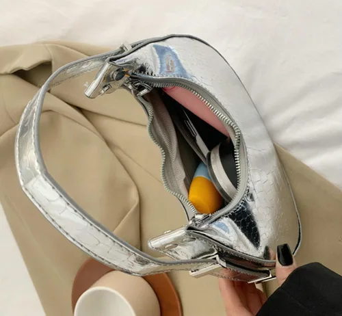Vista 8 de Bolso Hobo para mujer, bolso de plata Y2k, brillante de noche, embrague brillante, para axilas, bolso de hombro de piel sintética