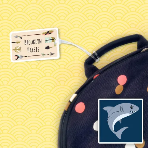 Vista 2 de Diseño de tiburón con etiqueta de equipaje y bolsa grande duradera