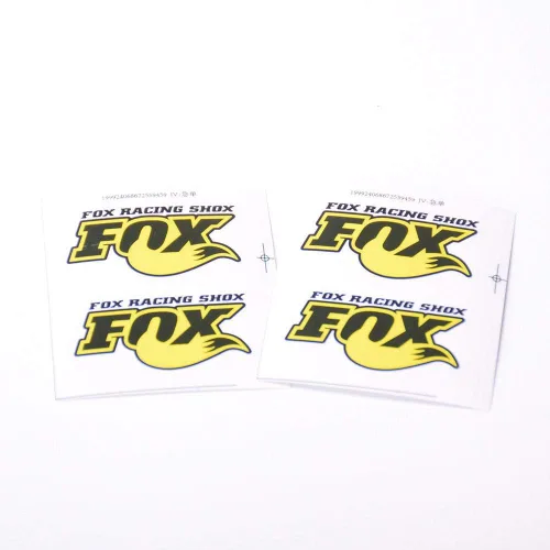 Vista 2 de 4PCS PVC Fox Shock Absorber Sticker para 1/7 Traxxas Unlimited Desert Racer UDR (blanco)