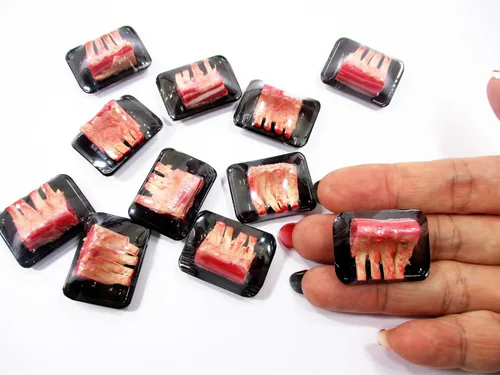 Vista 7 de Casa de muñecas Alimentos en miniatura Costillas crudas Cerdo Carne Supermercado Alimentos Pack Bandeja 16721 Fresh cut pork ribs butcher platter