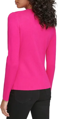 Vista 4 de Calvin Klein Suéter de manga larga con cuello torcido para mujer, Cerise