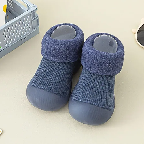 Vista 2 de Calcetines de bebé antideslizantes de goma suave para interiores y exteriores, pantuflas de malla de algodón para primeros pasos