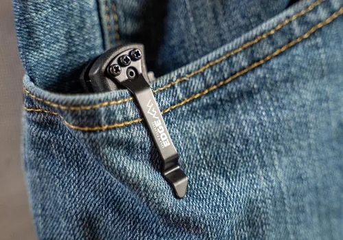 Vista 5 de OUTDOOR EDGE 2.5" RAZOR-WORK - Cuchillo plegable de utilidad con hoja reemplazable RazorSafe (Negro, 2 hojas)