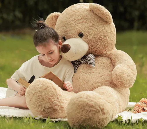 Vista 4 de Poutmac Oso de peluche grande de 4 pies suave y gigante para novia, mujeres, niños, para San Valentín, Navidad, cumpleaños