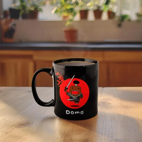 Vista 3 de Dark Horse Deluxe Domo - Taza japonesa