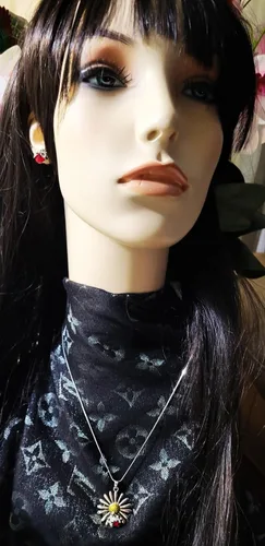 Vista 7 de Hermoso collar y aretes con colgante de mariquita en tono plateado, cadena de 19 pulgadas, joyería de moda en caja de regalo, Diamante de imitación