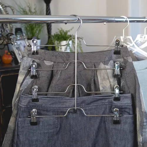 Vista 5 de Percha para pantalón/falda de 4 niveles, vinilo cromado y negro, paquete de 2