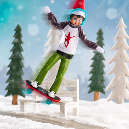 Vista 8 de The Elf on The Shelf Juego completo Magi-Freez: héroe Polar Power, Swish & Sleigh Snowboarder, estrella del pop, patinadora Holly Jolly Ollie