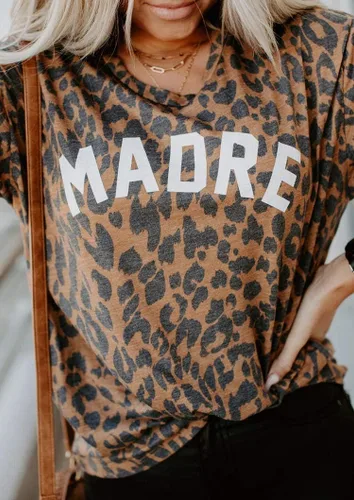 Vista 4 de Tomteamell - Camisetas para mamá con manga corta, estampado de leopardo y frase