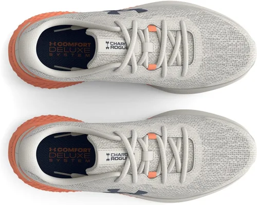 Vista 4 de Under Armour Charged Rogue 3 - Tenis de correr de punto para mujer