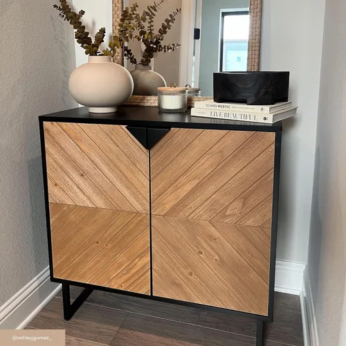 Vista 10 de Nathan James Enloe Aparador Buffet Moderno Gabinete de Almacenamiento de Acento Negro con Puertas en Acabado de Madera de Pino Rústico y Base