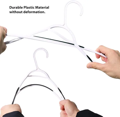 Vista 4 de Paquete de 30 perchas de plástico flexibles, ligeras, antideslizantes, perchas para ropa y trajes (negro)