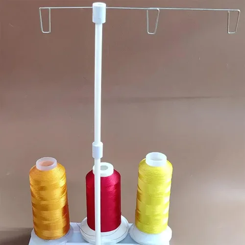 Vista 3 de Garra de bobina de plástico para máquina de coser, garra de ajuste de hilo para carrete de hilo, soporte de cono Overlocker Serger, accesorios