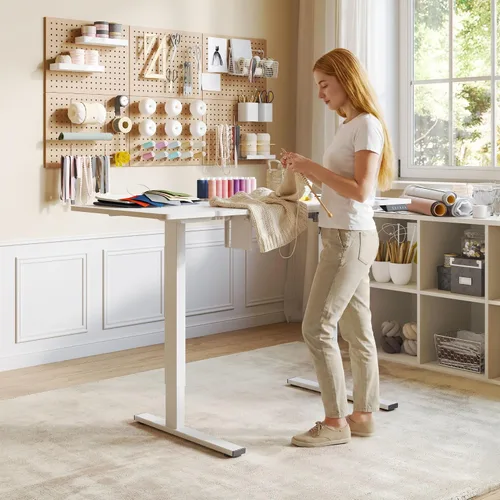 Vista 3 de FLEXISPOT Mesa de coser ajustable con cama para máquina de coser de montaje empotrado, escritorio de costura con doble espacio de trabajo ajustable