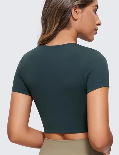 Vista 2 de CRZ YOGA Butterluxe - Camiseta corta de manga corta con doble forro para mujer, cuello redondo, casual, para entrenamiento, bonita camiseta básica