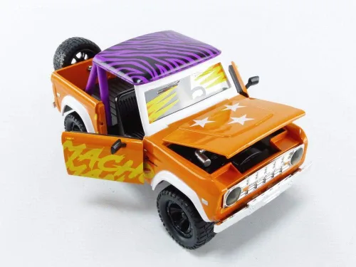 Vista 5 de Jada Toys WWE 1:24 1973 Ford Bronco - Coche fundido a presión con figura de Macho Man Randy Savage de 2.75 pulgadas, juguetes para niños y adultos