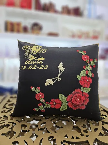 Vista 3 de A&C Quinceañeras and More Accessories Quince Set Sweet Sixteen Accessories Quinceanera Gift Idea Quinceanera decorations 183 Cowboy Boot theme