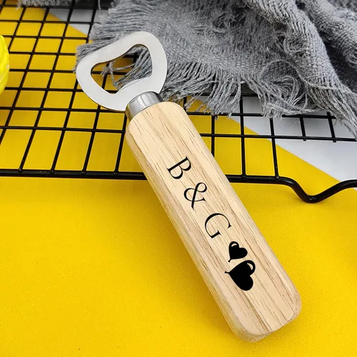 Vista 5 de 10 abrebotellas de madera grabado personalizado, abrebotellas de acero inoxidable de mano de madera personalizado, abridor de madera para boda