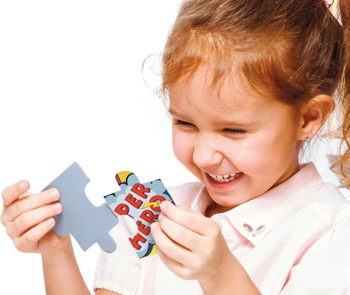 Vista 4 de Clementoni 24216, Spider-Man Supercolor Maxi Puzzle para niños, 24 piezas, a partir de 3 años
