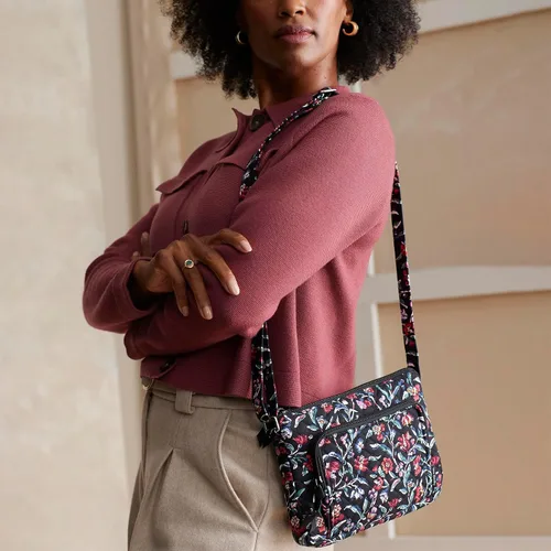 Vista 5 de Vera Bradley Bolso cruzado estilo hipster de algodón para mujer con protección RFID