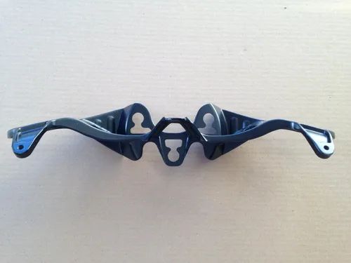 Vista 3 de HONGK - Soporte de carenado negro para motocicleta compatible con Kawasak ZX-10R 2006-2007 (sustituye a Kawasak 11053-1868) [B01C0SVAY4]