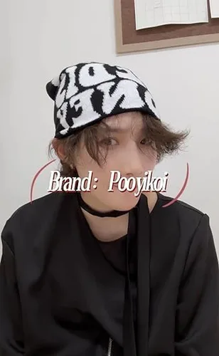 Vista 6 de Pooyikoi Sombrero de punto para hombres y mujeres, gorra de calidad, gorro cálido Harajuku, gorro gótico, patrón de araña, lana, acrílico, Y2k