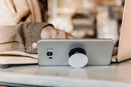 Vista 2 de PopSockets - Agarre para teléfono con soporte expandible, Animal PopGrip - Wild Tiger