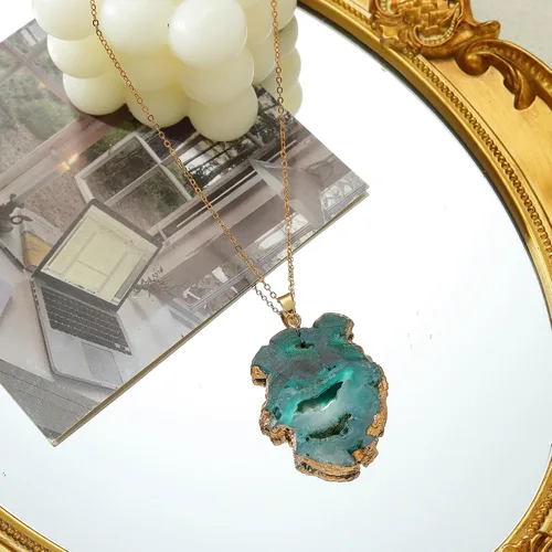 Vista 6 de Collar con colgante de piedra de cuarzo de cristal azul natural para mujeres y hombres, Zinc, No es una piedra preciosa