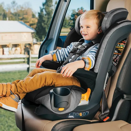 Vista 2 de Chicco Arnés MyFit 2 en 1 + asiento elevador de respaldo alto Haven