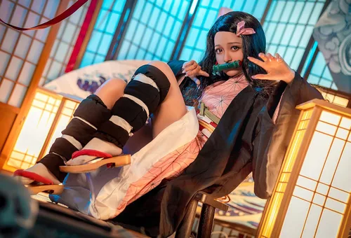 Vista 3 de Disfraz de cosplay Kamado Kimono Cosplay con bata negra para mujer y niña