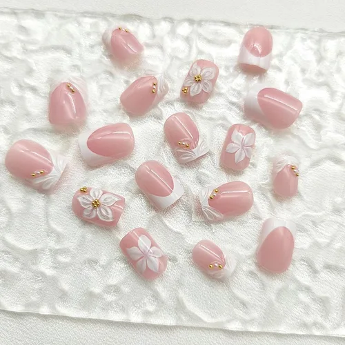 Vista 4 de Uñas postizas a presión con punta francesa, uñas postizas cuadradas cortas con diseños de cuentas de flores 3D, uñas blancas a presión, uñas Blanco