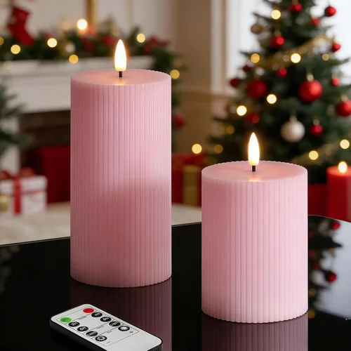 Vista 13 de Velas de pilar sin llama acanaladas blancas con control remoto, velas LED parpadeantes de cera que funcionan con pilas, juego de 2