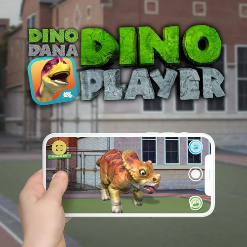 Vista 5 de Safari Ltd. Dino Dana Baby Triceratops - Figura de huevo de dinosaurio de 4.5 pulgadas, juguete educativo para niños, niñas y niños a partir de 3