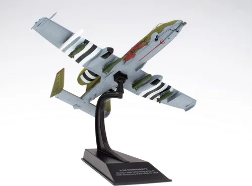 Vista 4 de OPO 10 - Avión de combate militar 1/100 A-10C Thunderbolt II/Michigan 100 aniversario del 107 FS 2017 - CP32