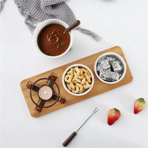 Vista 4 de Sizikato Juego de fondue de chocolate de porcelana con 2 tenedores de frutas, 10 onzas