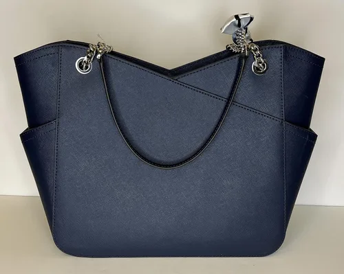 Vista 4 de Michael Kors Jet Set - Gancho para bolso de viaje con cadena grande