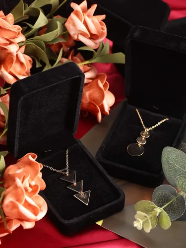Vista 7 de Caja de regalo con colgante de terciopelo para collar de joyería clásica negra para Navidad, Acción de Gracias, boda, cumpleaños, caja de exhibición