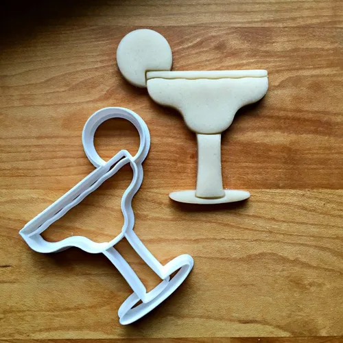 Vista 3 de Inc Margarita with Lime Cookie Cutter - Dishwasher Safe (2")