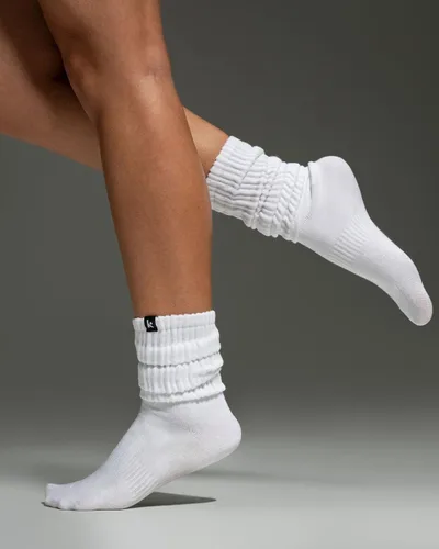 Vista 3 de Kamo Fitness Acogedor paquete de 3 pares: calcetines largos para mujer, suaves y transpirables para botas y calcetines holgados, talla 5-9
