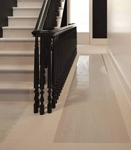 Vista 4 de Tapete protector de alfombra de plástico transparente acanalado con agarre múltiple (26 pulgadas x 15 pies)