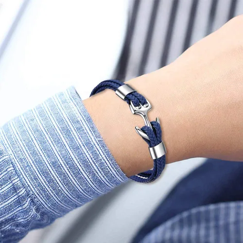Vista 2 de MicLee Pulsera de cuero hecha a mano para hombre, pulsera de anclaje vintage multicapa con caja de regalo
