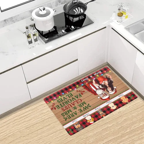 Vista 4 de HUGLAZY Felpudos de Navidad personalizados para puerta de bienvenida con nombre de familia, alfombra de entrada antideslizante personalizada