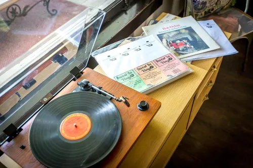 Vista 3 de Paquete combinado de 100 fundas LP – 50 fundas exteriores y 50 fundas interiores para discos de vinilo de 12" pulgadas – Protege tu colección