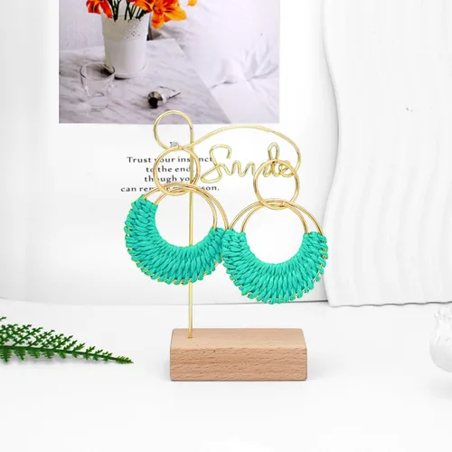 Vista 6 de Ronglry Aretes bohemios de ratán de rafia para mujeres y niñas, ligeros, hechos a mano, de mimbre trenzado, grandes, divertidos, modernos, regalos