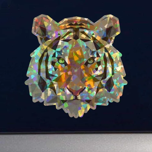 Vista 2 de Calcomanía de vinilo holográfico retro geométrico de baja poli – 6 pulgadas a todo color holográfico retro holográfico para uso en interiores
