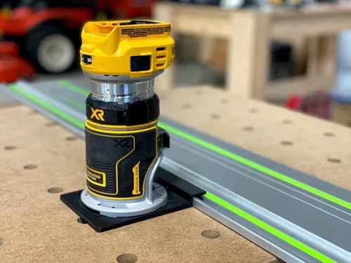 Vista 5 de Adaptador de riel guía ToolCurve compatible con enrutador Dewalt - Fabricado en EE. UU