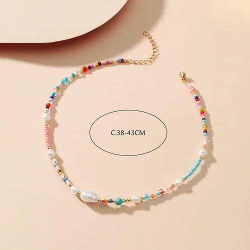Vista 4 de FUTIMELY Gargantilla de cuentas verdes bohemias para mujeres y niñas, collar de gargantilla de cuentas redondas cuadradas de cuentas verdes frescas