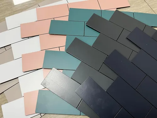 Vista 5 de XUANINY Azulejos de aluminio compuesto de metro de 20 hojas, calcomanías de suelo con textura 3D, paneles de pared autoadhesivos para salpicaduras